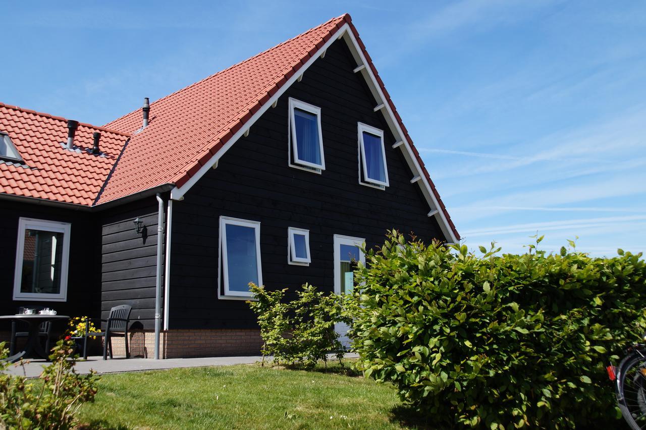 Vakantiehuizen Hofstede Elzenoord Vrouwenpolder Luaran gambar